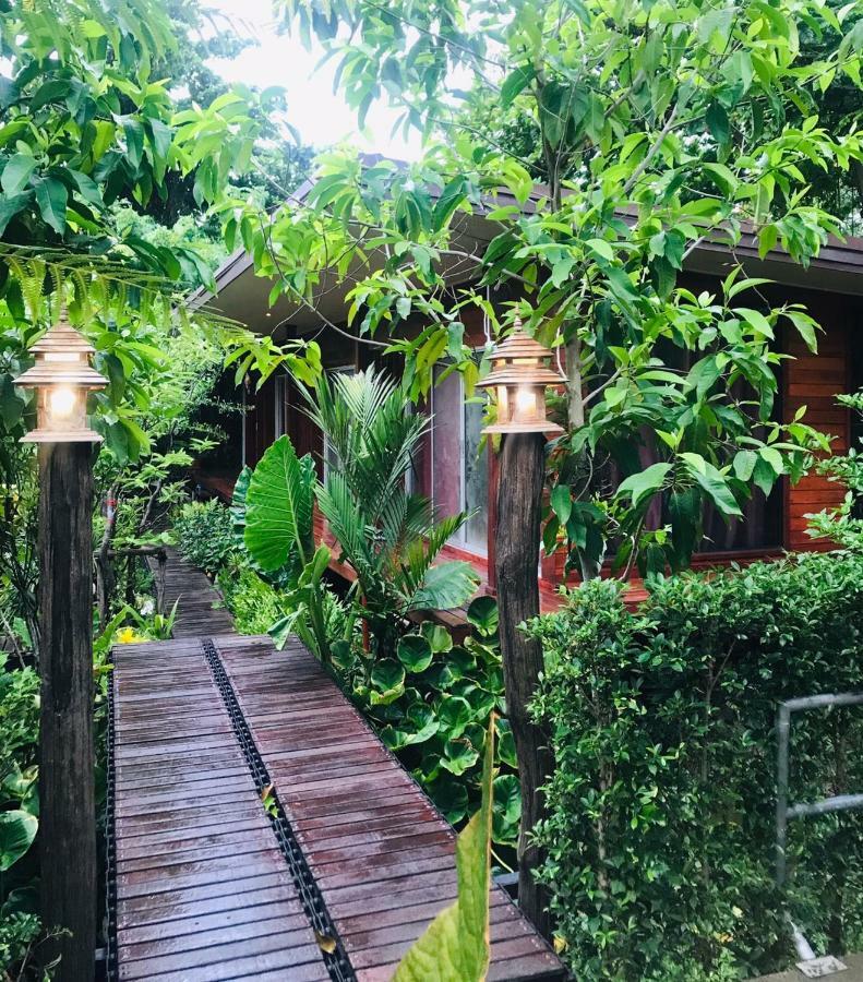 88 Homestay Bang Chak Екстериор снимка